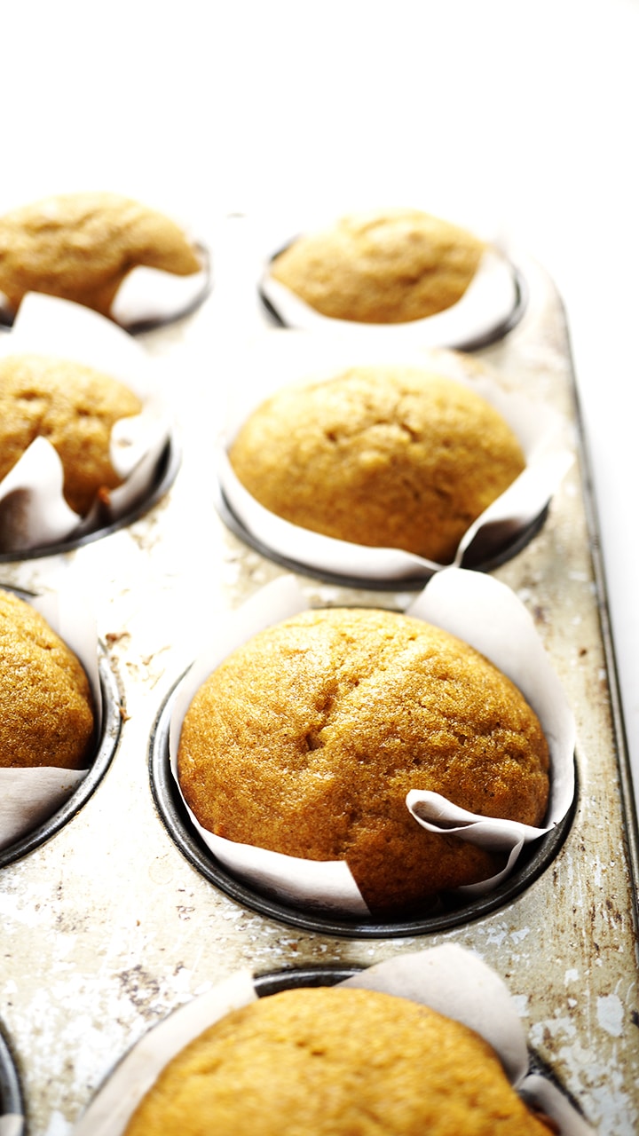 Pumpkin Muffins are moist, sweet, and packed with fall flavors. Perfect for the season, make these at the comfort of your home with this easy recipe!