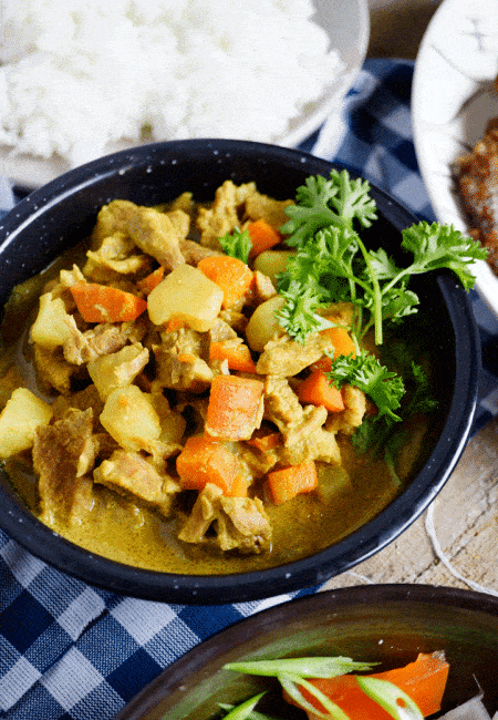 Yellow Curry Recipe ( You can Slow Cooked too, if you want)