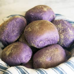 Soft, fluffy and surprisingly easy to make Ube Pandesal. make Ube Pandesal. I will show you how to make it, with this easy to understand recipe instructions.