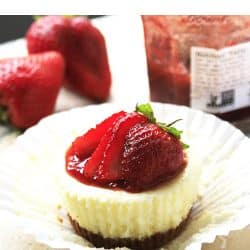 MINI STRAWBERRY CHEESECAKE- NON COMPLICATED RECIPE; easy cheesecake you can make in a whim. It’s pretty, cute, creamy, soft and delicious. This is surely a hit!