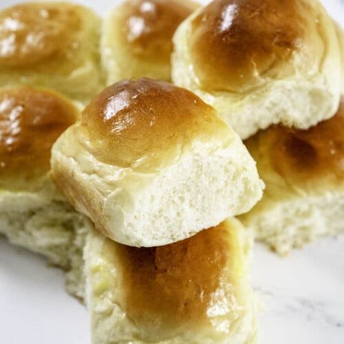 EASY DINNER ROLLS RECIPE