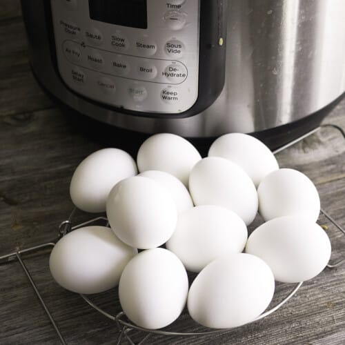 https://theskinnypot.com/wp-content/uploads/2022/07/Instant-Pot-Hard-Boiled-Eggs-500x500.jpg