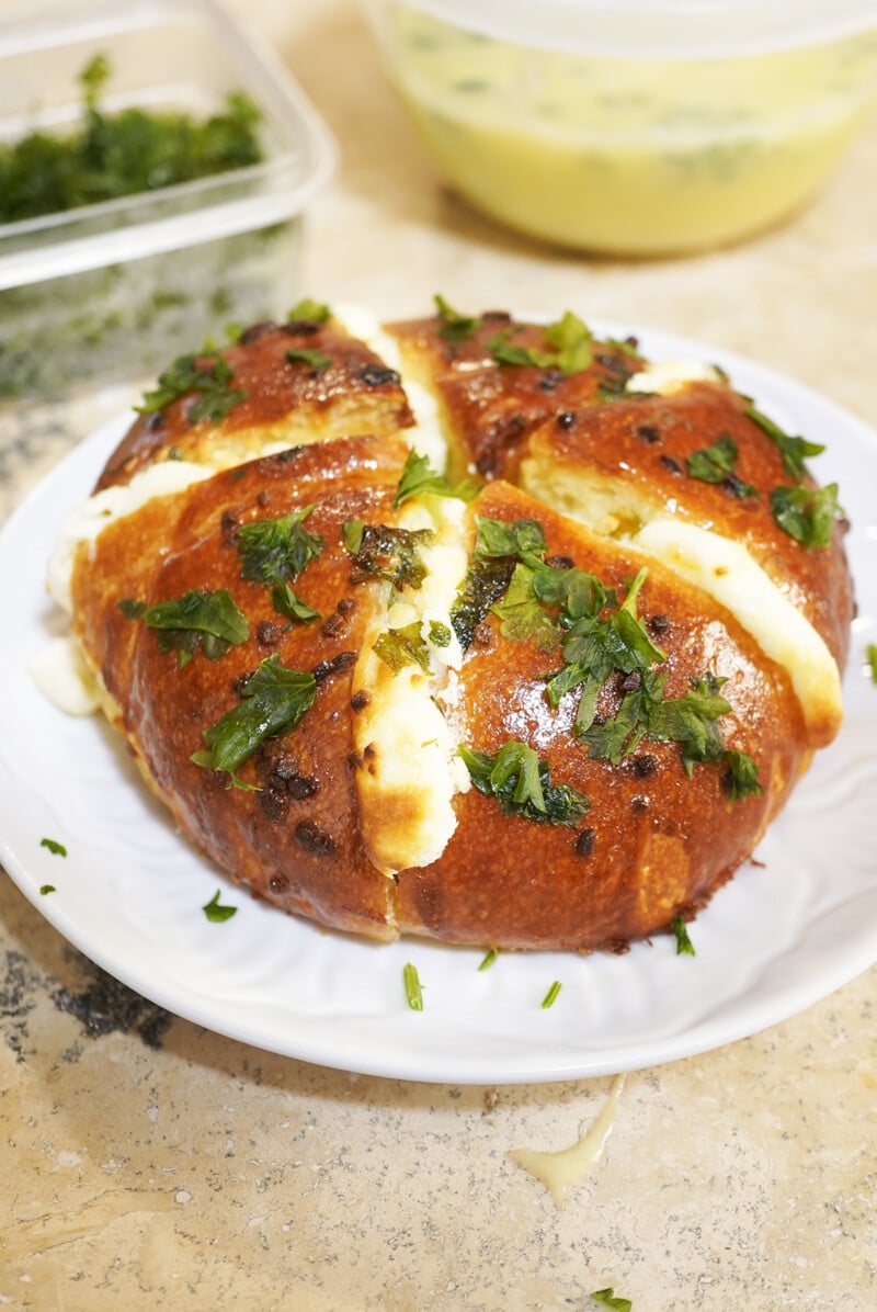 Korean Cream Cheese Garlic Bread (Air Fryer)