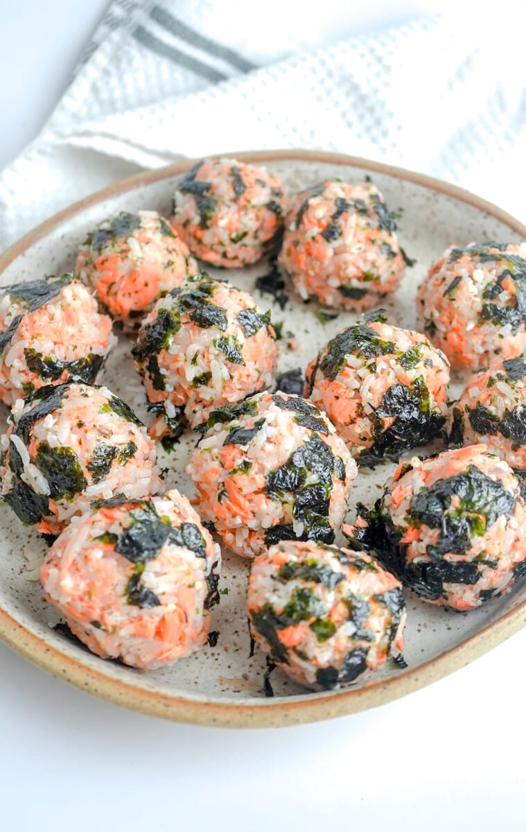 Salmon Mayo Korean Rice Balls – The Skinny Pot